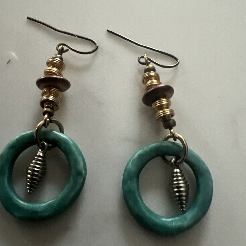 GoldTone, Copper, Silvertone Earrings W/ Circle Shape Turquoise Colored Dangle